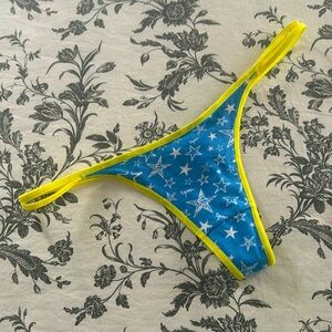 Leonisa- Made in Colombia. Brazilian panty style 062308. Size M